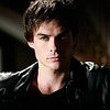 /album/postavy/na-webku-damon-jpg/